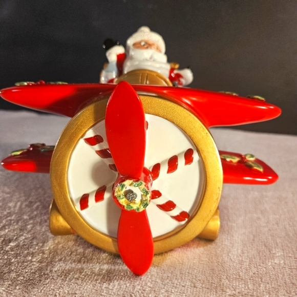 Fitz and Floyd Christmas Santa In Plane Figurine Music Box Holiday Musicals - Picture 10 of 16